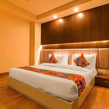 Fabhotel Prime Shanit 德里 外观 照片