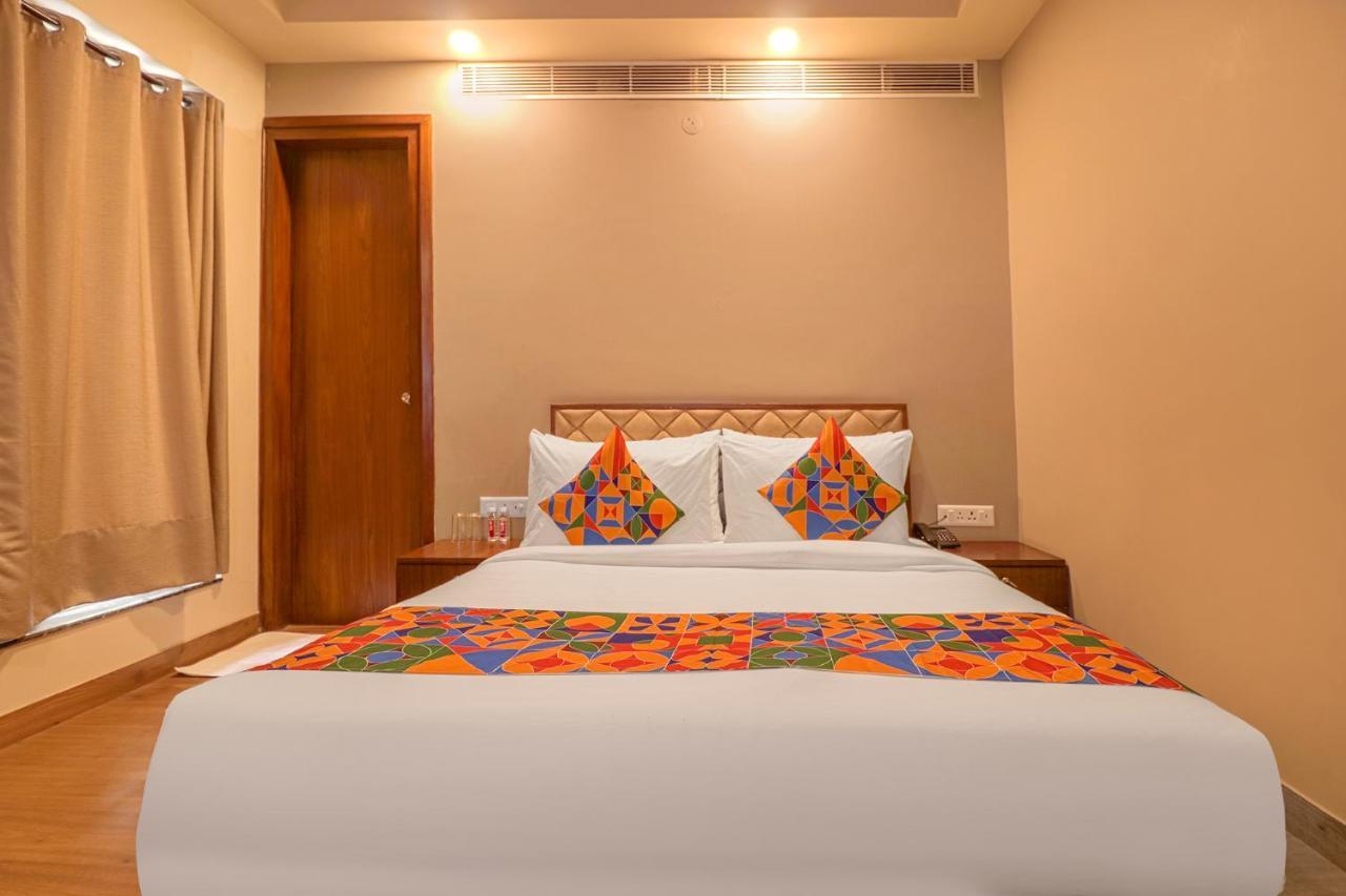 Fabhotel Prime Shanit 德里 外观 照片