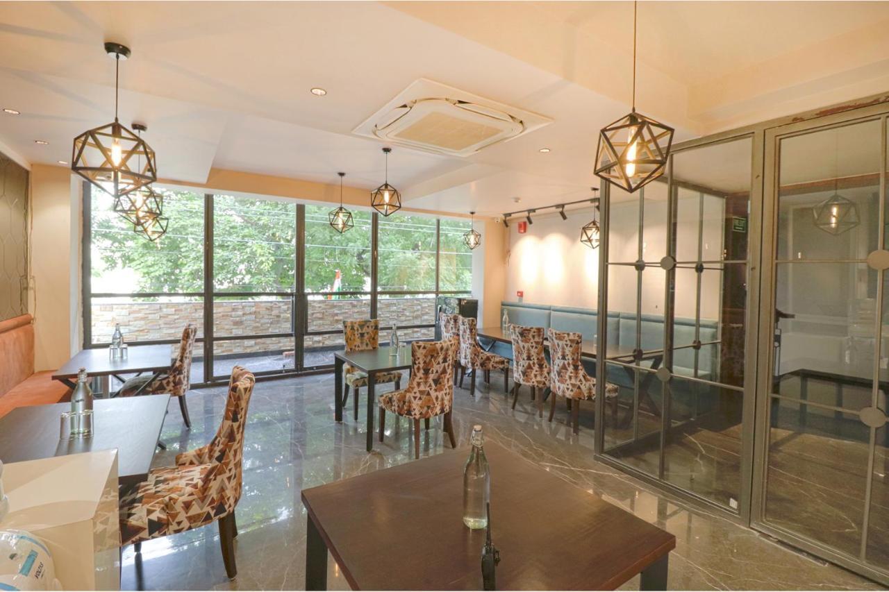 Fabhotel Prime Shanit 德里 外观 照片
